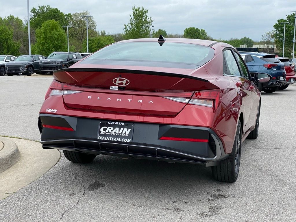 2026 Hyundai ELANTRA SEL Sport Premium