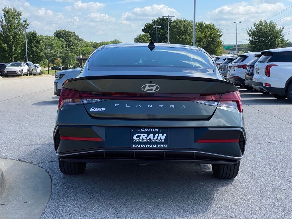 2026 Hyundai ELANTRA SEL Sport Premium
