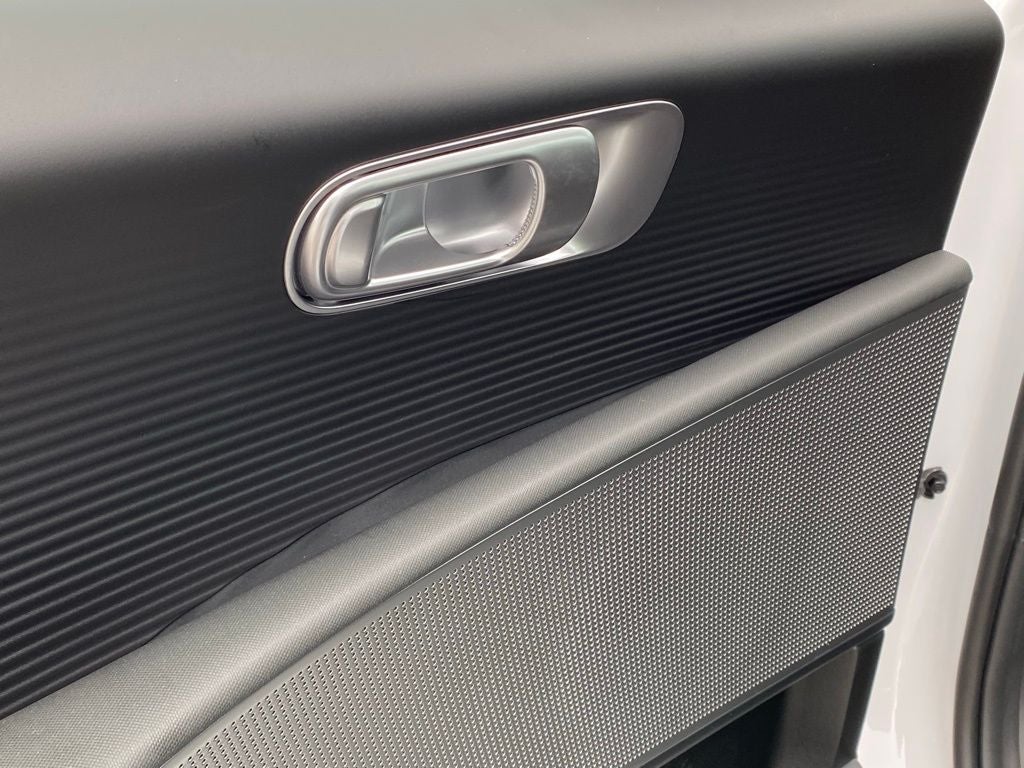 2025 Hyundai IONIQ 6 SE