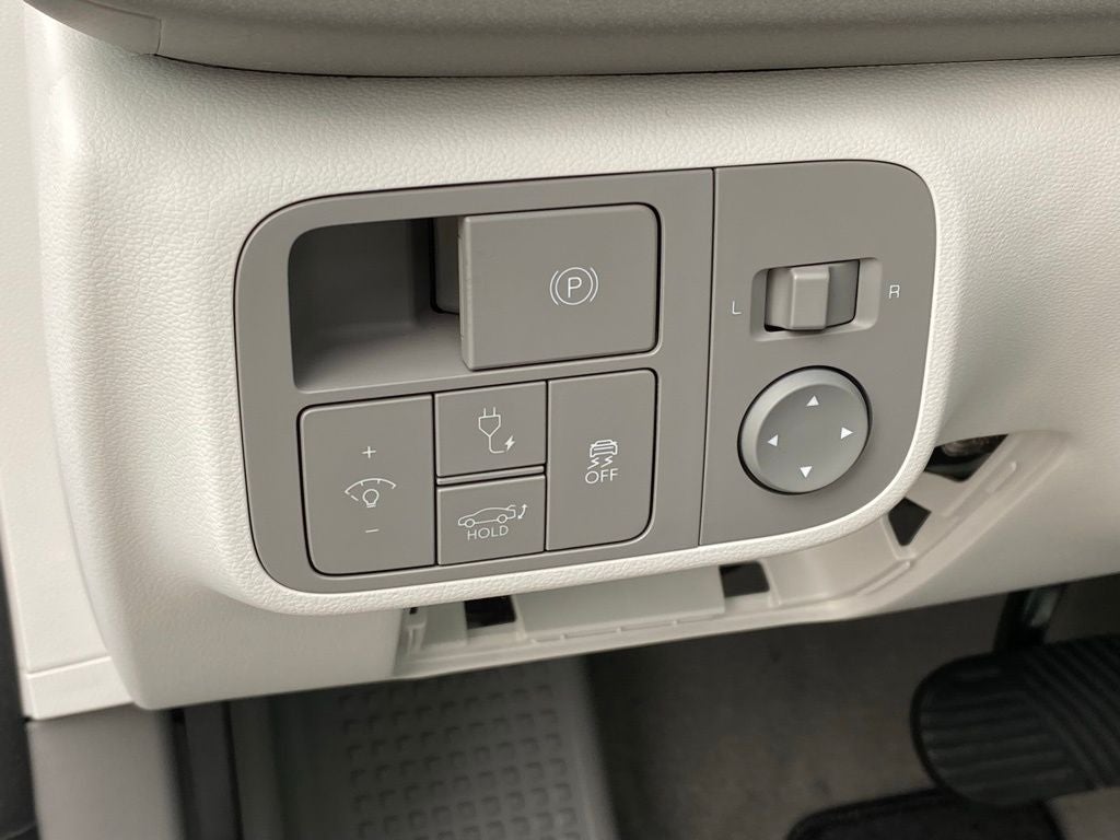 2025 Hyundai IONIQ 6 SEL