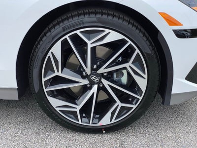 2025 Hyundai IONIQ 6 SEL