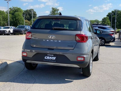 2022 Hyundai VENUE SE