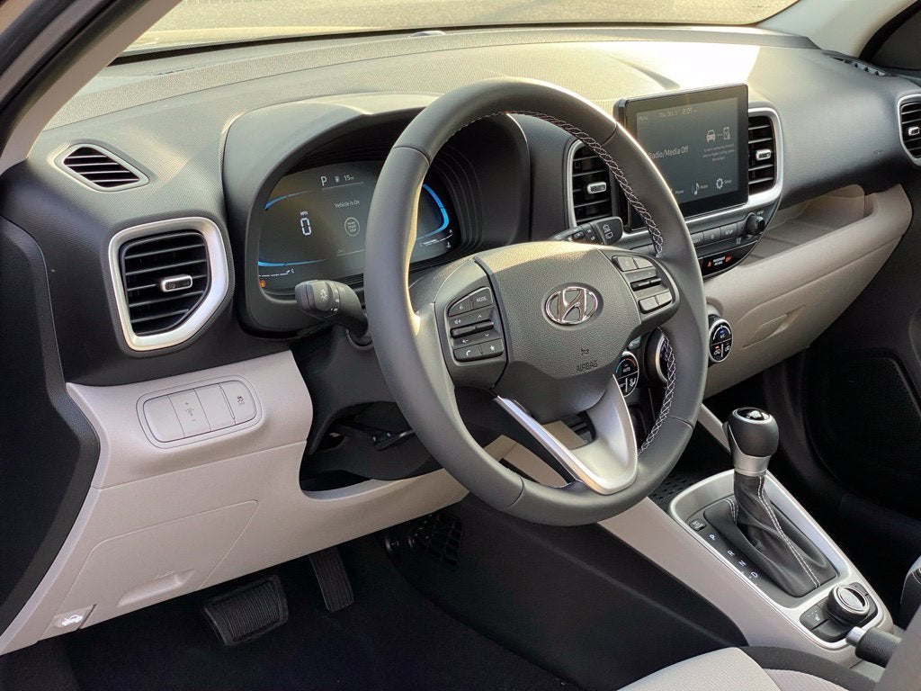 2026 Hyundai VENUE SEL