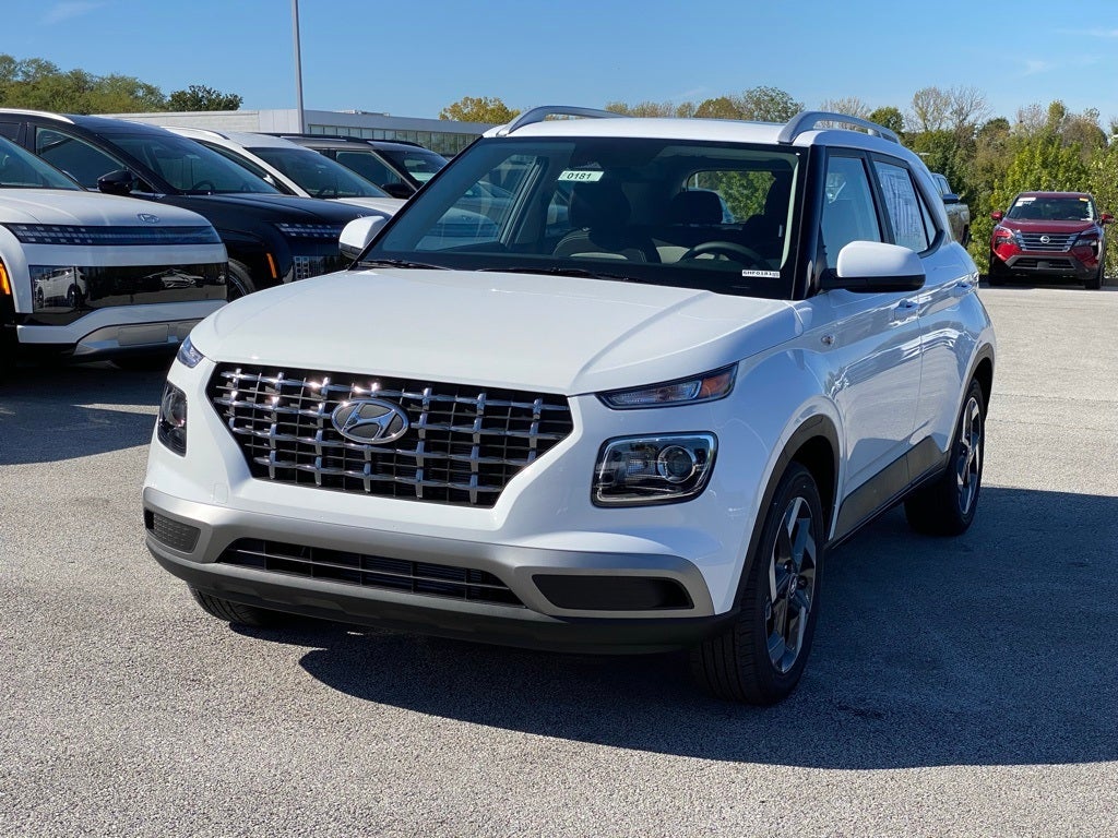 2026 Hyundai VENUE SEL