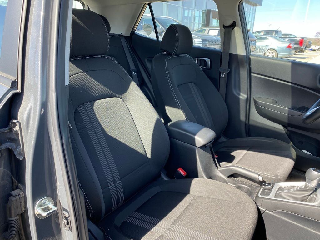 2024 Hyundai VENUE SEL