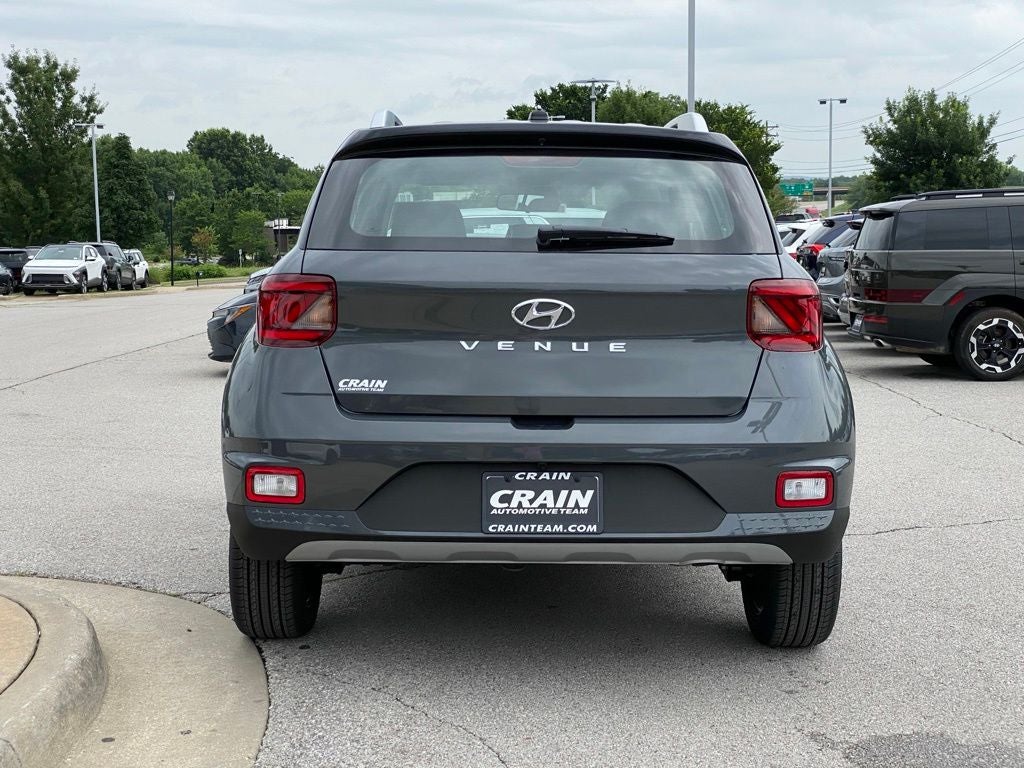 2026 Hyundai VENUE SEL W/Two-Tone Roof