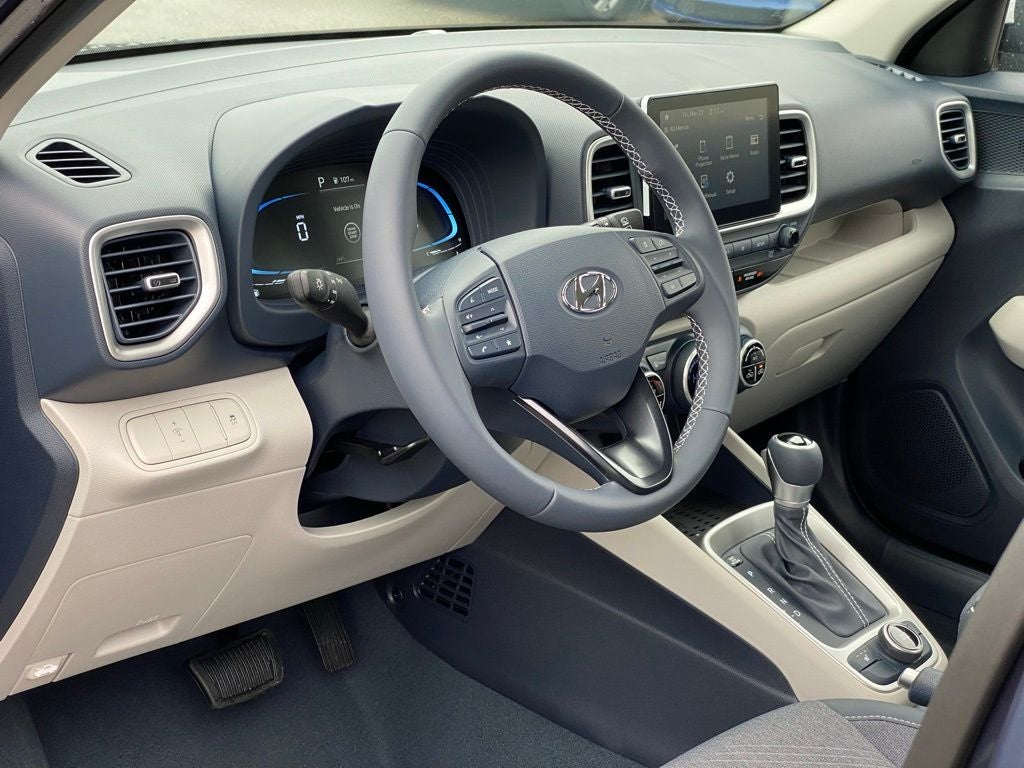 2026 Hyundai VENUE SEL W/Two-Tone Roof