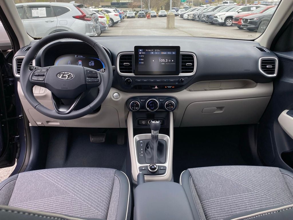 2026 Hyundai VENUE SEL W/Two-Tone Roof