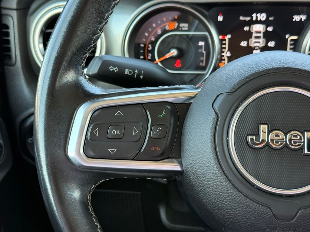 2019 Jeep Wrangler Unlimited Sahara APPLE CAR PLAY / CLEAN CARFAX/ 1 OWNER