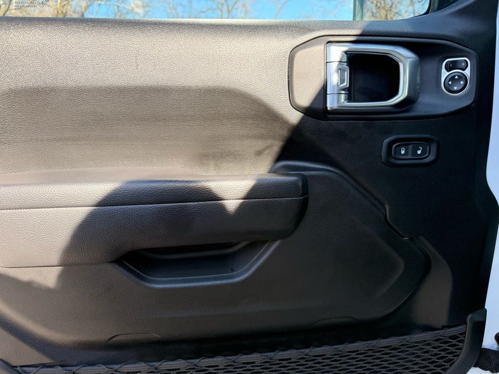 2025 Jeep Wrangler Rubicon ONE OWNER CARFAX