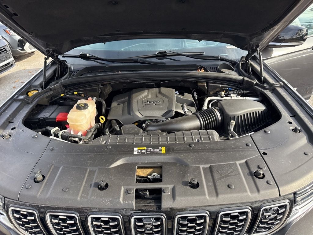 2023 Jeep Grand Cherokee L Summit HEMI