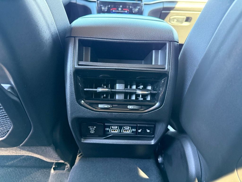 2023 Jeep Grand Cherokee 4xe NAVIGATION
