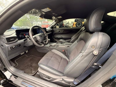 2024 Ford Mustang Dark Horse