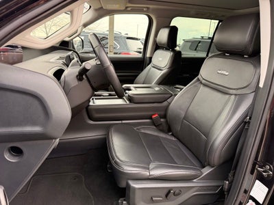 2025 Ford Expedition Platinum 4WD