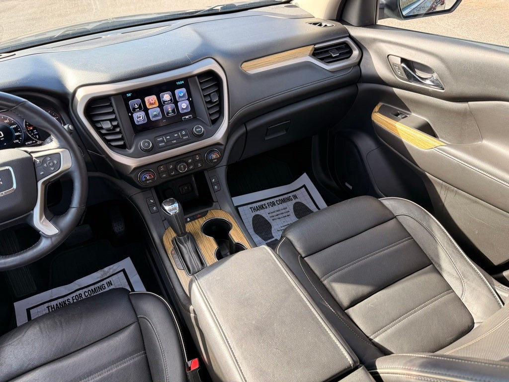 2017 GMC Acadia Denali LOW MILES!!