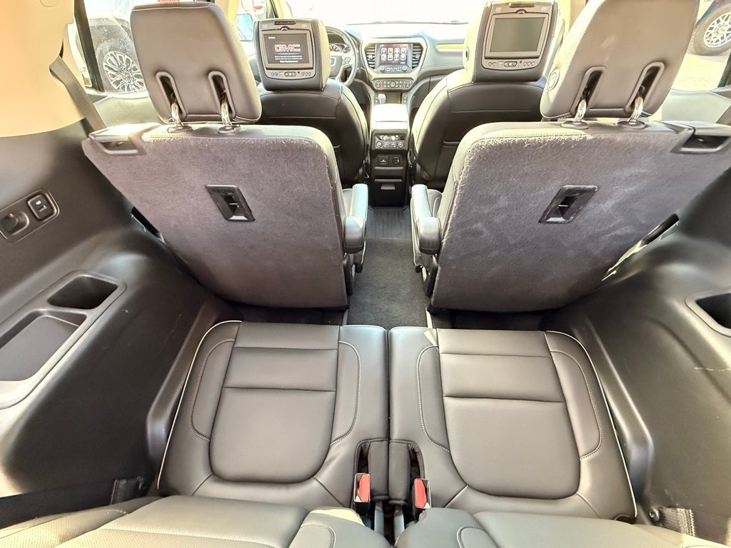 2017 GMC Acadia Denali LOW MILES!!