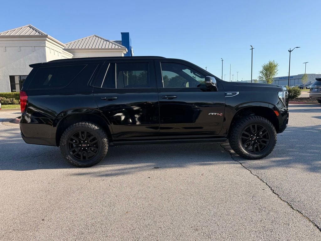 2023 GMC Yukon AT4
