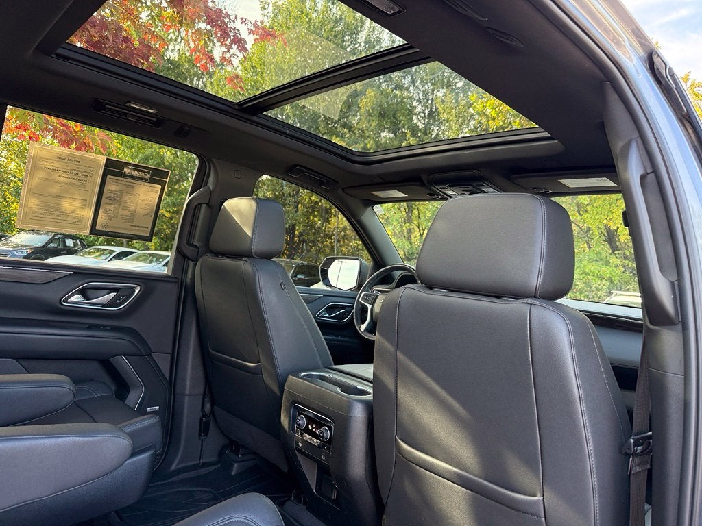 2022 Chevrolet Tahoe Z71 - 4WD / PANORAMIC SUNROOF / CLEAN CARFAX