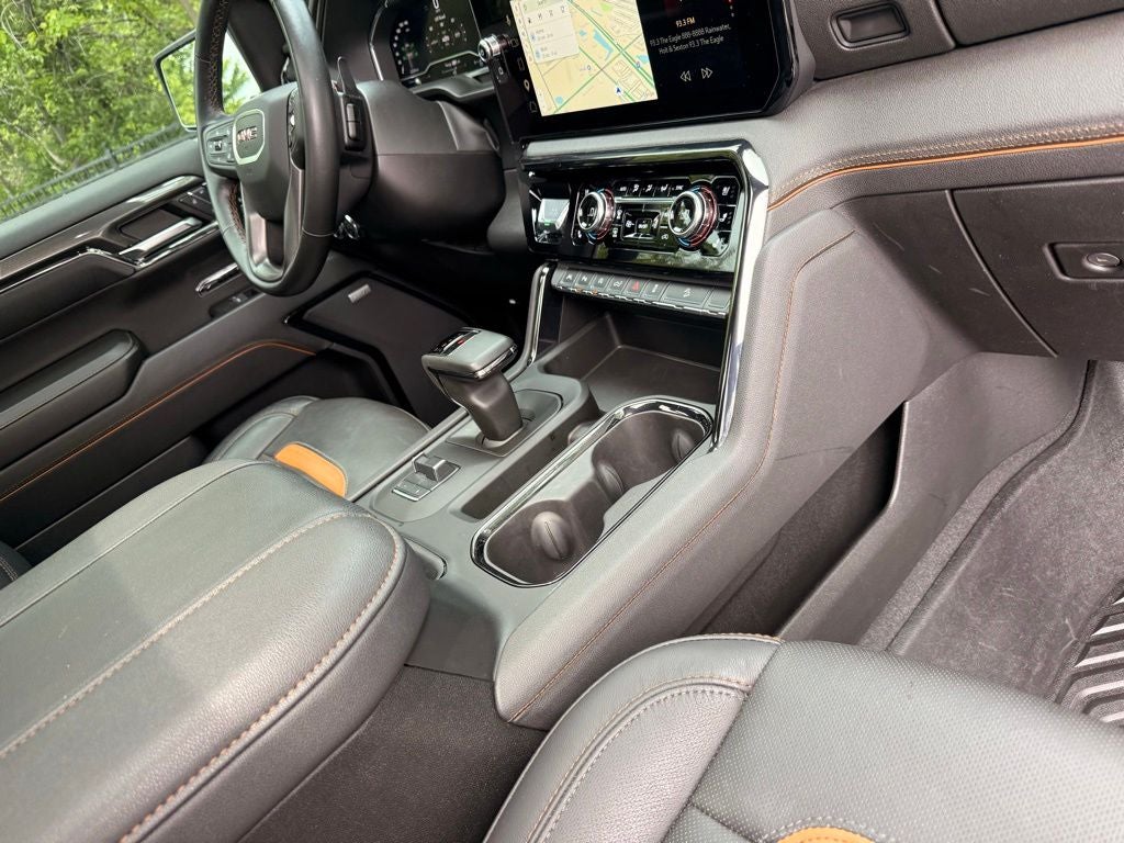 2024 GMC Sierra 1500 AT4 4WD