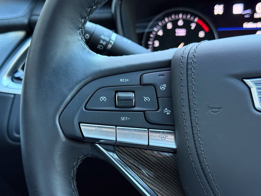 2024 Cadillac XT6 Premium Luxury Platinum - AWD / SUNROOF / ONE OWNER