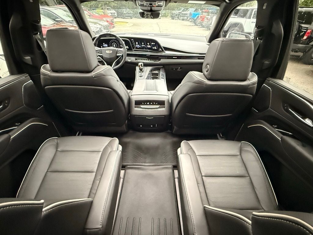 2023 Cadillac Escalade Sport Trailer Package