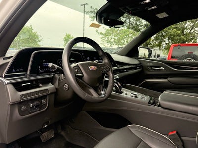 2023 Cadillac Escalade Sport Trailer Package