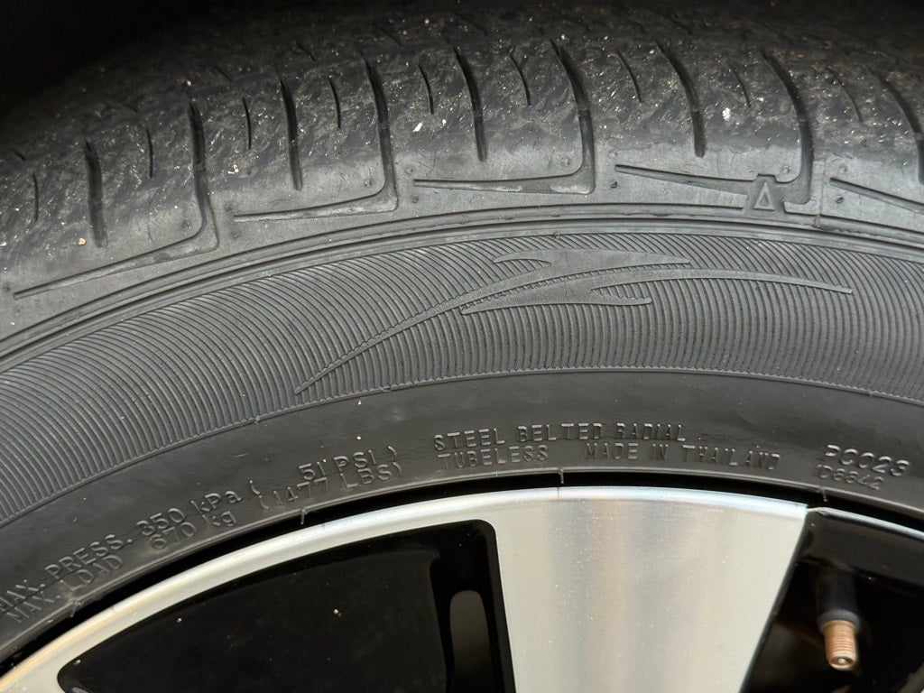 2021 Nissan Altima 2.5 SV 1 Owner / CARPLAY