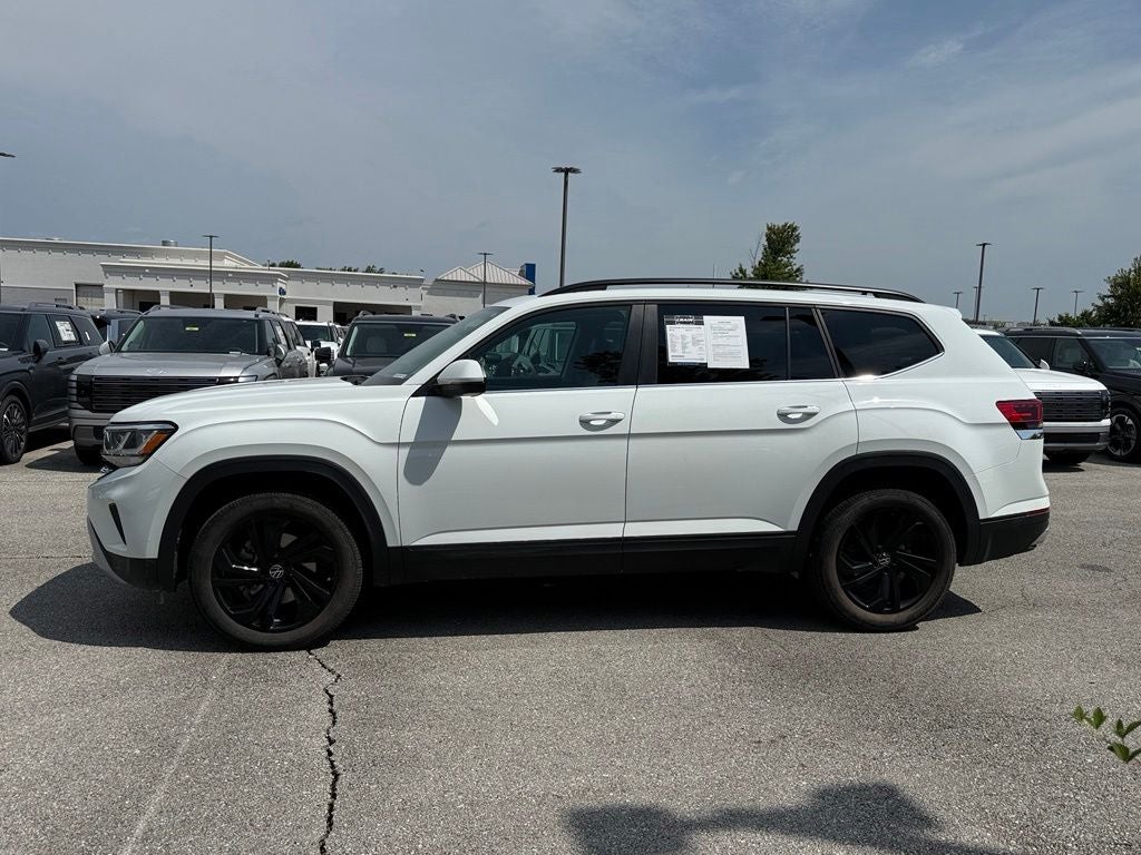 2022 Volkswagen Atlas 3.6L V6 SE w/Technology