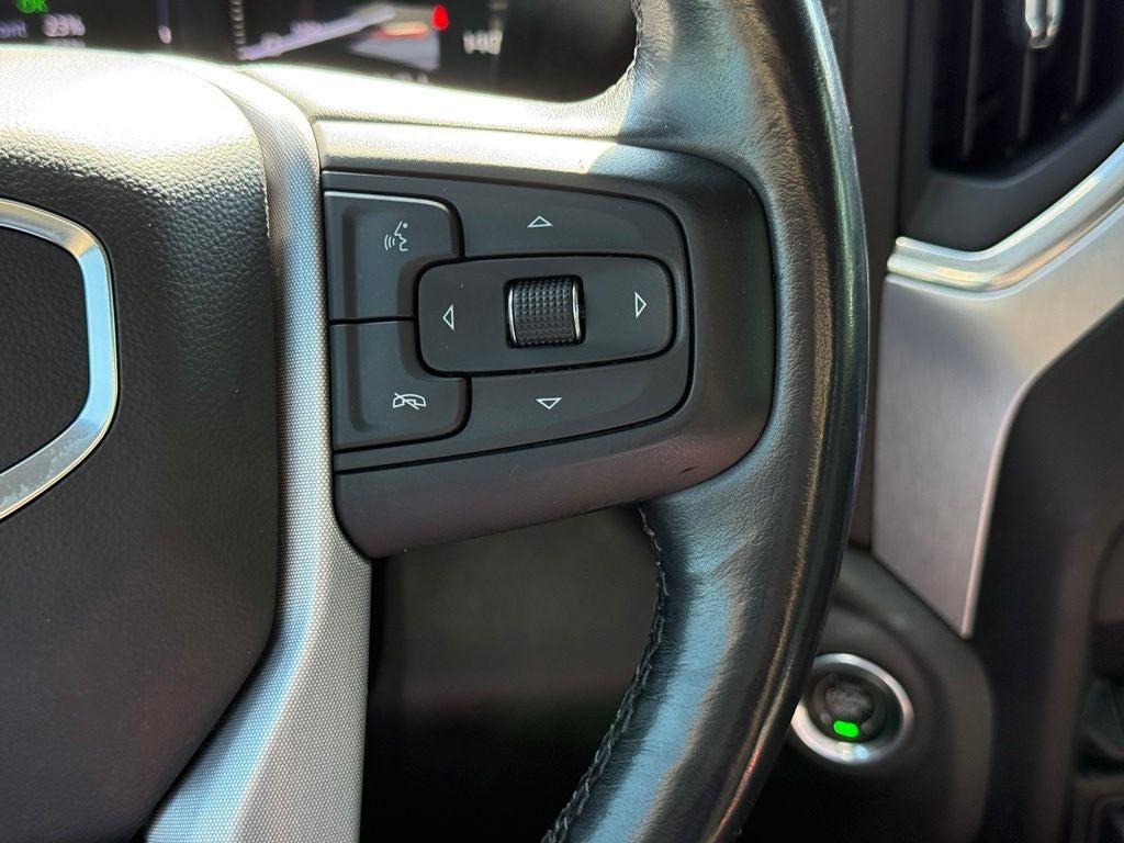 2021 GMC Sierra 1500 SLT - 4WD / CLEAN CARFAX