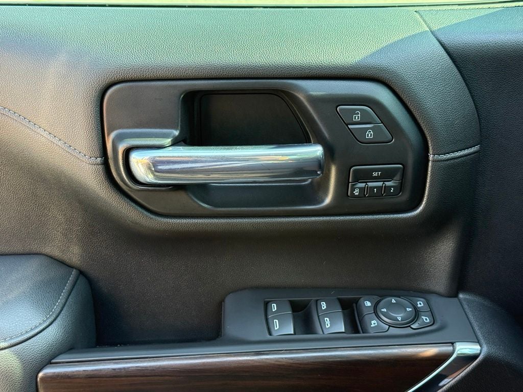 2021 GMC Sierra 1500 SLT - 4WD / CLEAN CARFAX