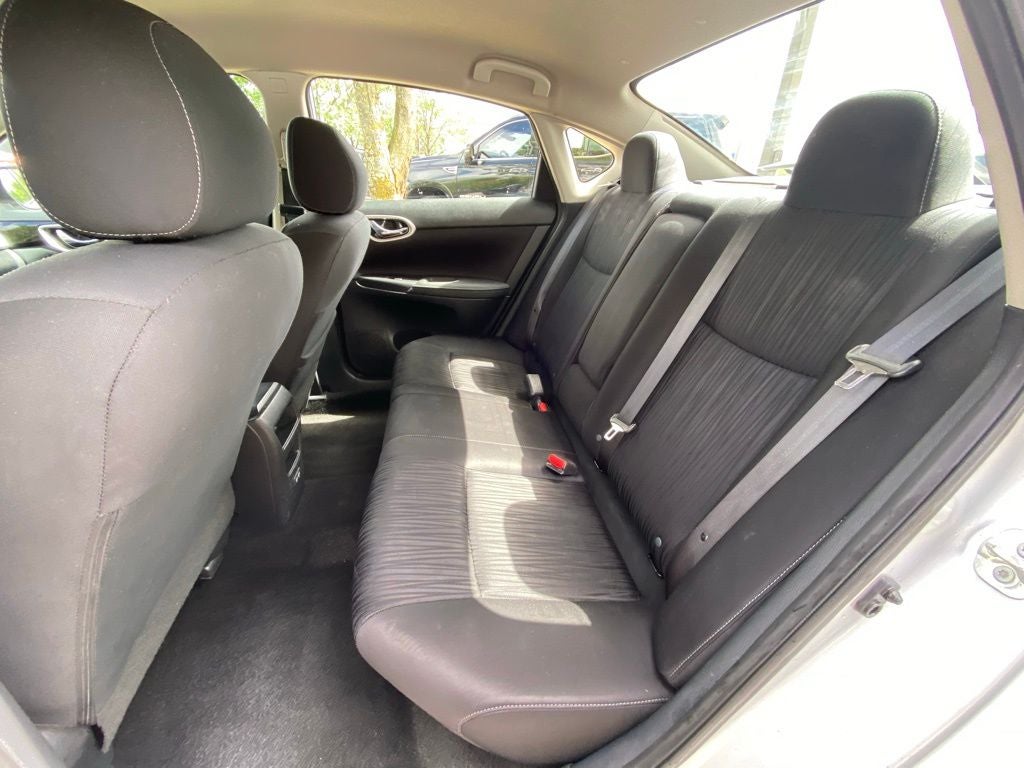 2019 Nissan Sentra SV CREAM PUFF