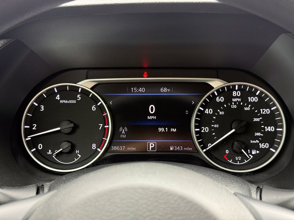 2025 Nissan Sentra SV - CLEAN CARFAX / ONE OWNER