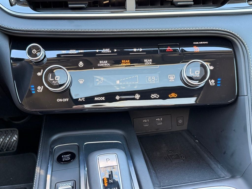 2026 INFINITI QX60 LUXE