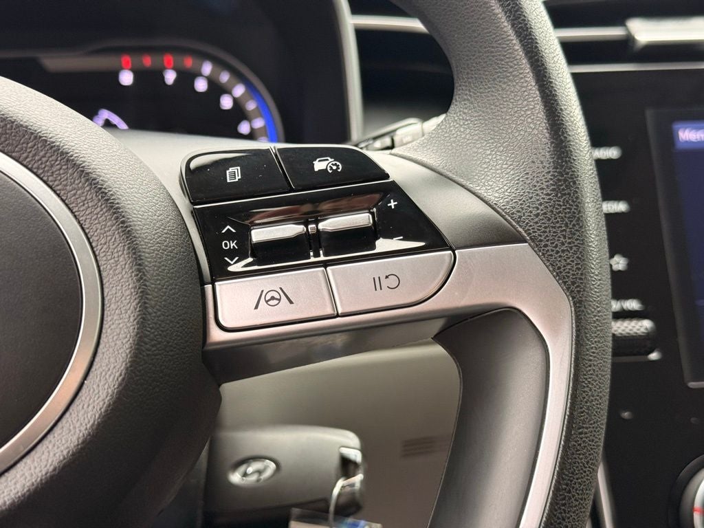 2022 Hyundai TUCSON SE