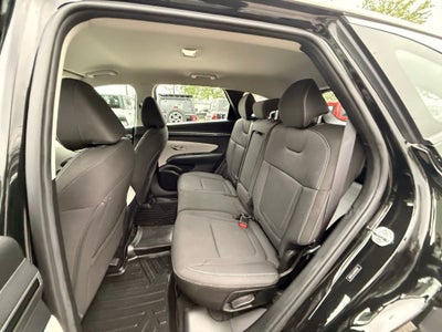 2022 Hyundai TUCSON SE