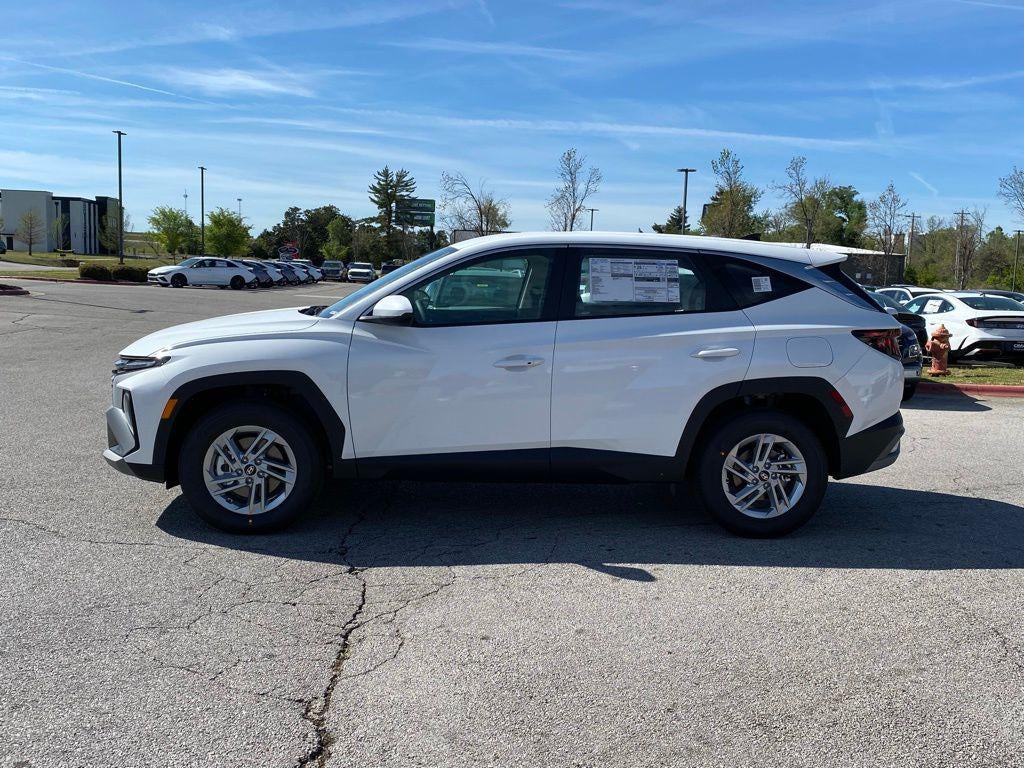 2026 Hyundai TUCSON SE AWD