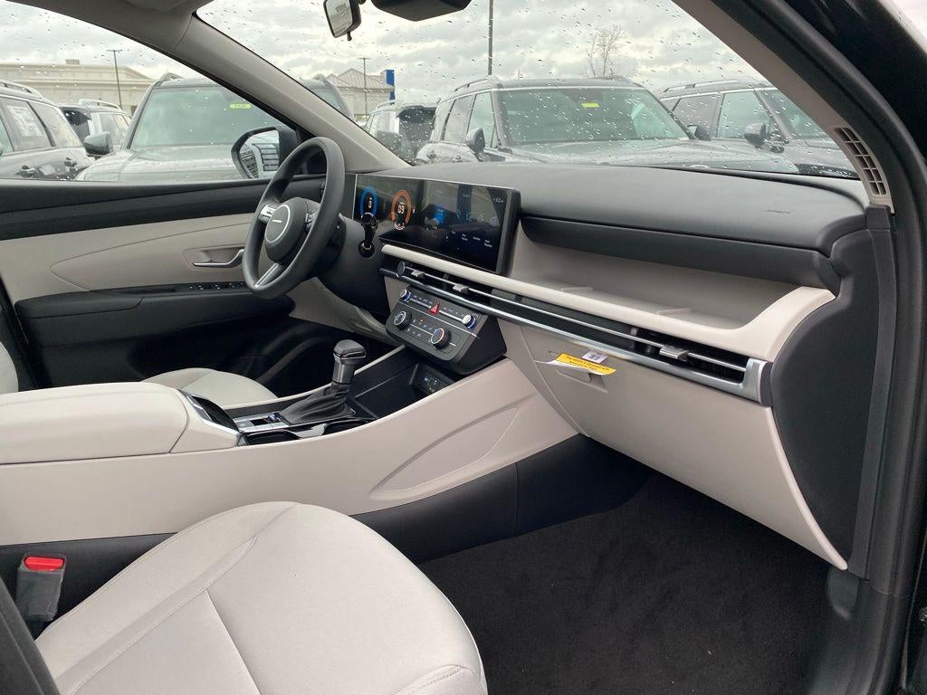 2026 Hyundai TUCSON SE AWD