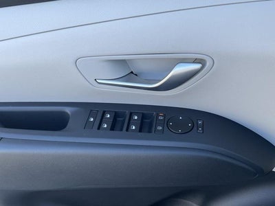 2025 Hyundai TUCSON SE AWD