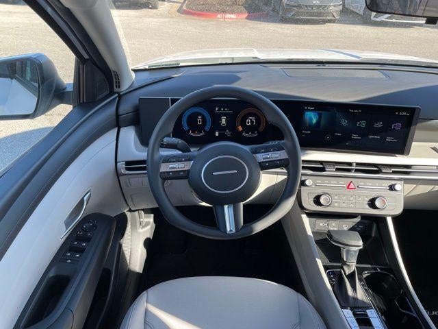 2025 Hyundai TUCSON SE AWD