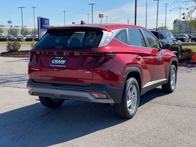 2026 Hyundai TUCSON SE