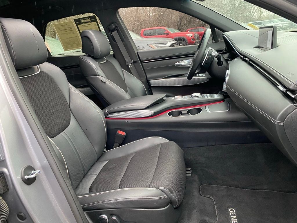 2025 Genesis GV70 2.5T