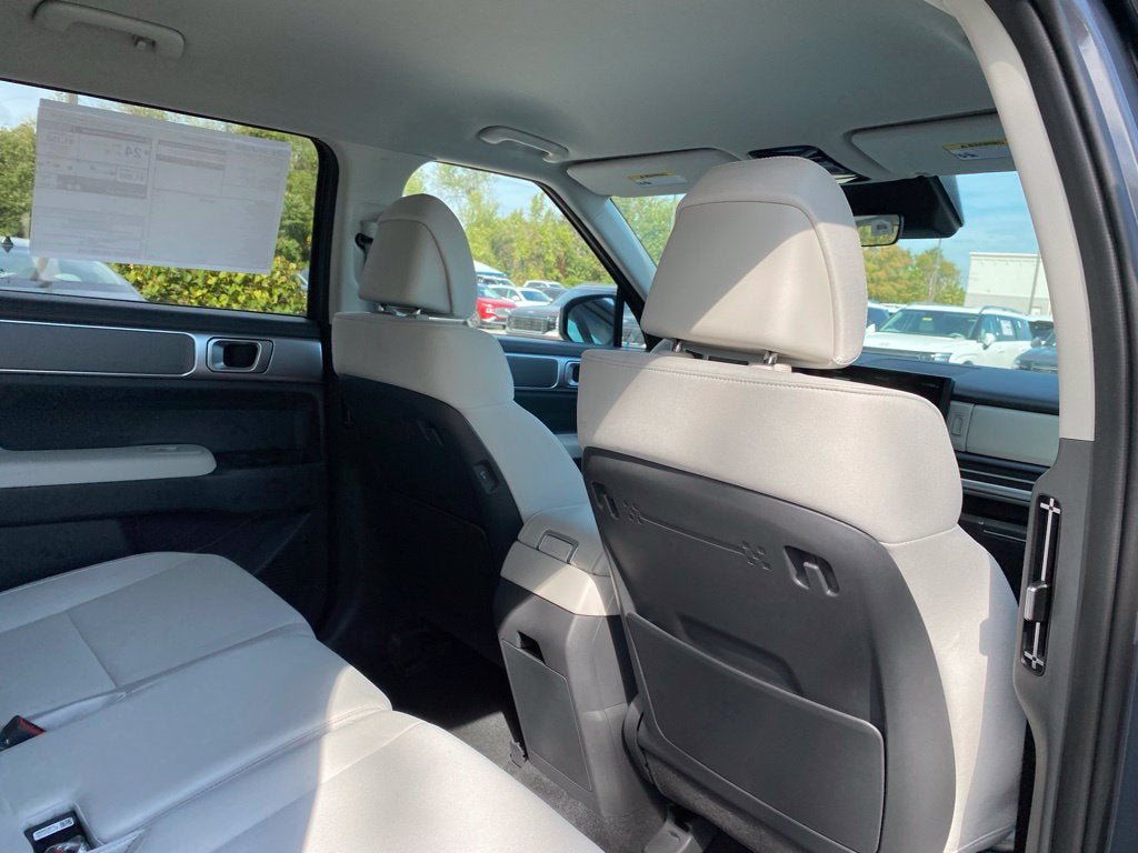 2027 Hyundai SANTA FE SE