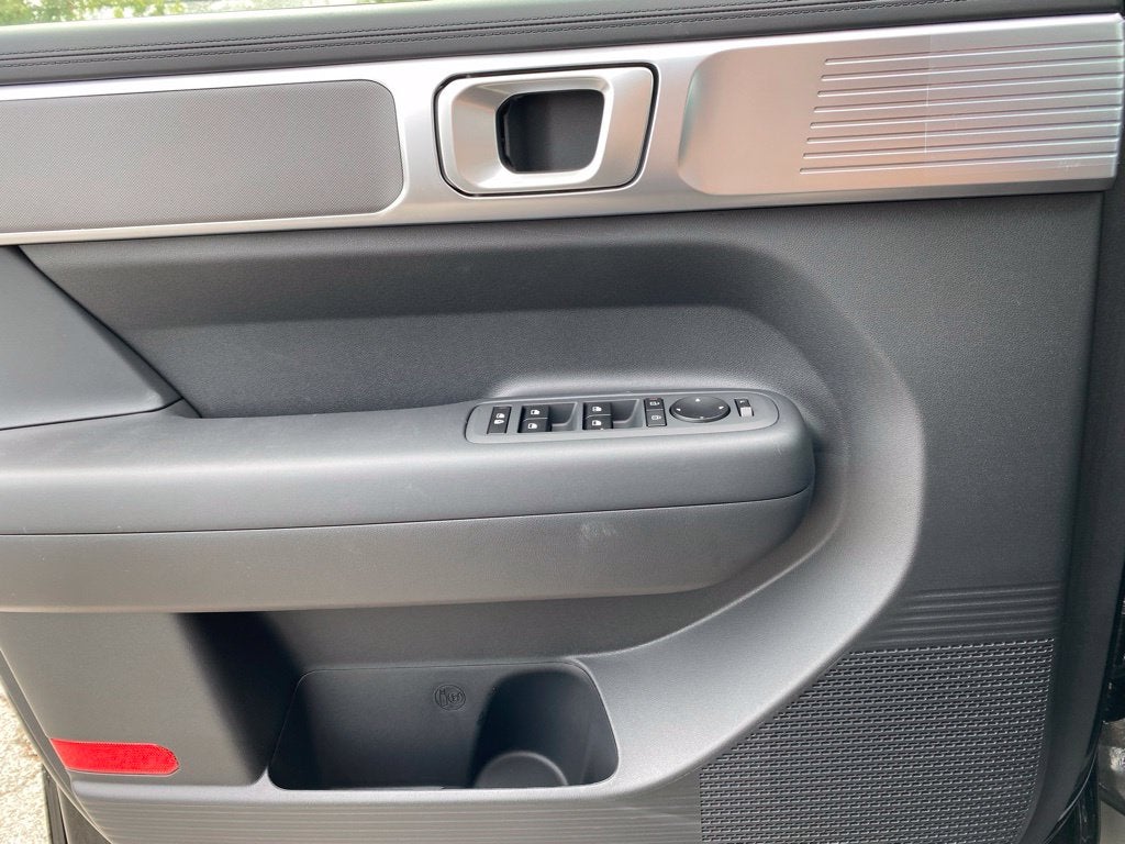 2027 Hyundai SANTA FE SE