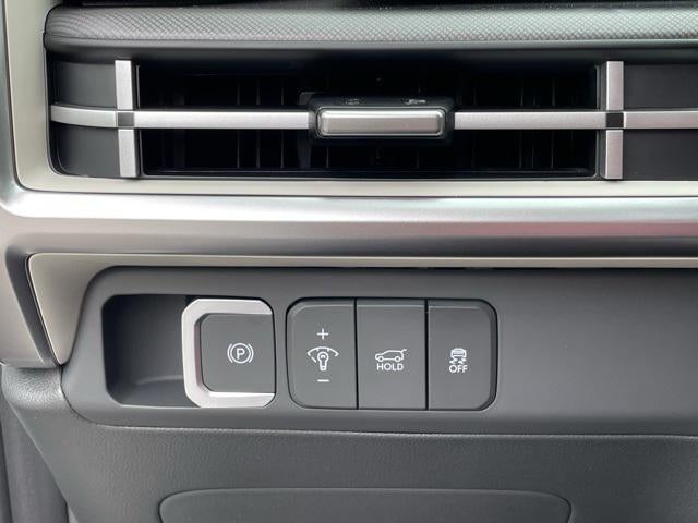 2025 Hyundai SANTA FE HYBRID SEL