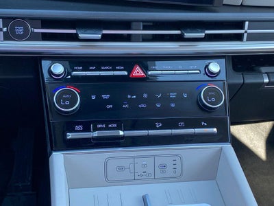 2025 Hyundai SANTA FE HYBRID SEL