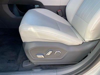 2025 Hyundai SANTA FE HYBRID SEL