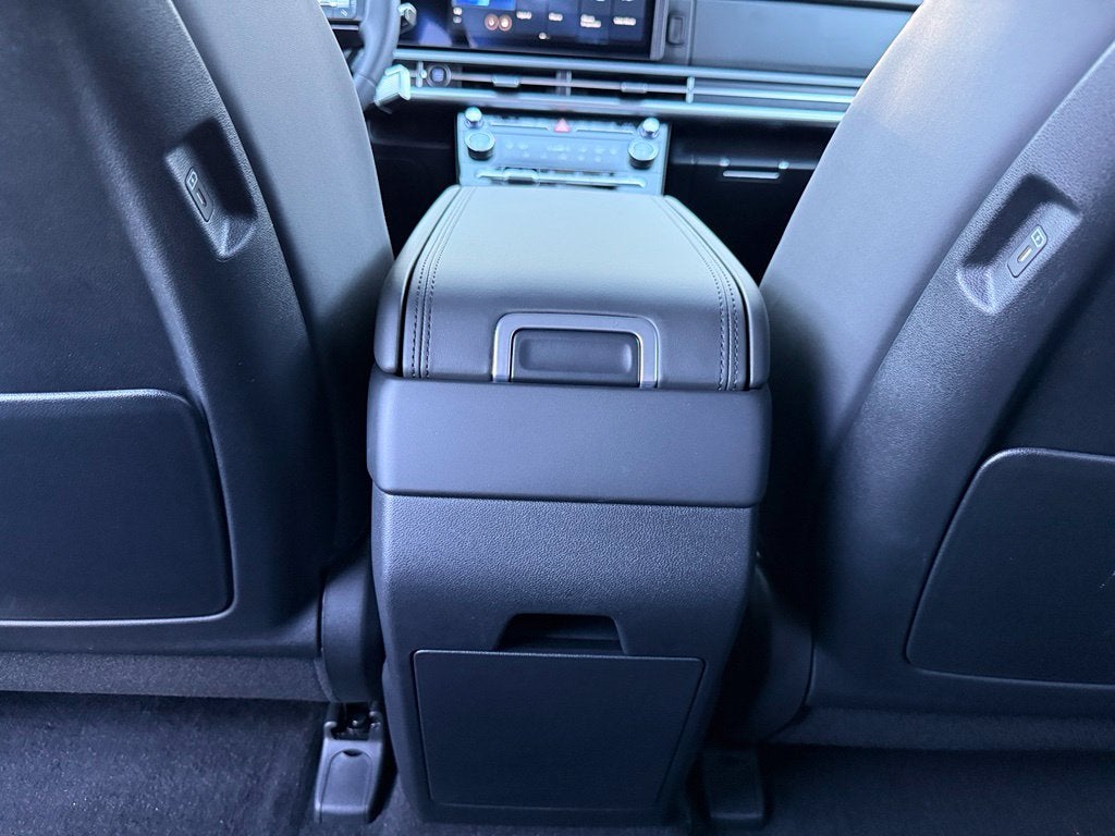 2027 Hyundai SANTA FE HYBRID SEL