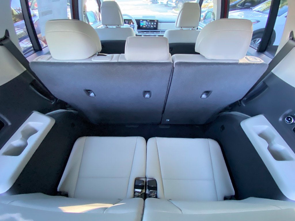 2027 Hyundai SANTA FE HYBRID SEL