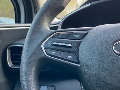 2022 Hyundai SANTA FE SE