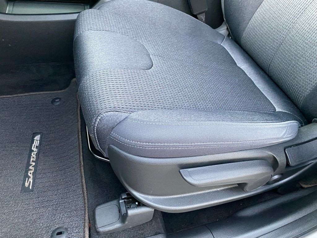 2022 Hyundai SANTA FE SE